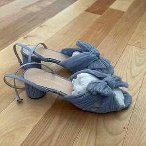 Dahlia Blue Pleated Bow Heel - never worn - size 8.5